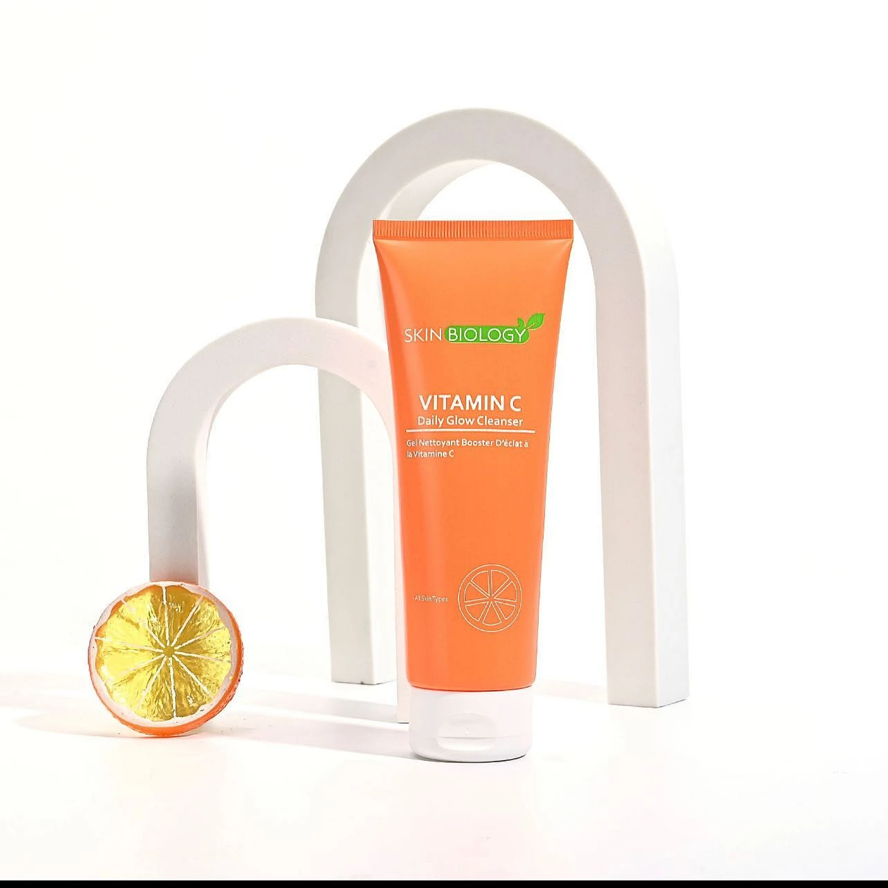 Skin Biology Gel Nettoyant Booster d'Éclat à la Vitamine C 120ml – SKIN BIOLOGY 120 ml